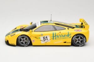 McLaren F1 GTR Harrods Mach One Racing #51 A. Wallace / D. Bell / J. Bell 24 Hours of Le Mans 1995 Minichamps 1:18 530133551  — bild 4 av 8