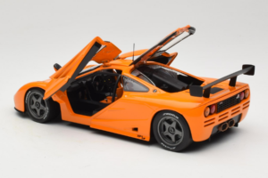 McLaren F1 Le Mans Orange UT Models 1:18 530151890 Metall — bild 5 av 8