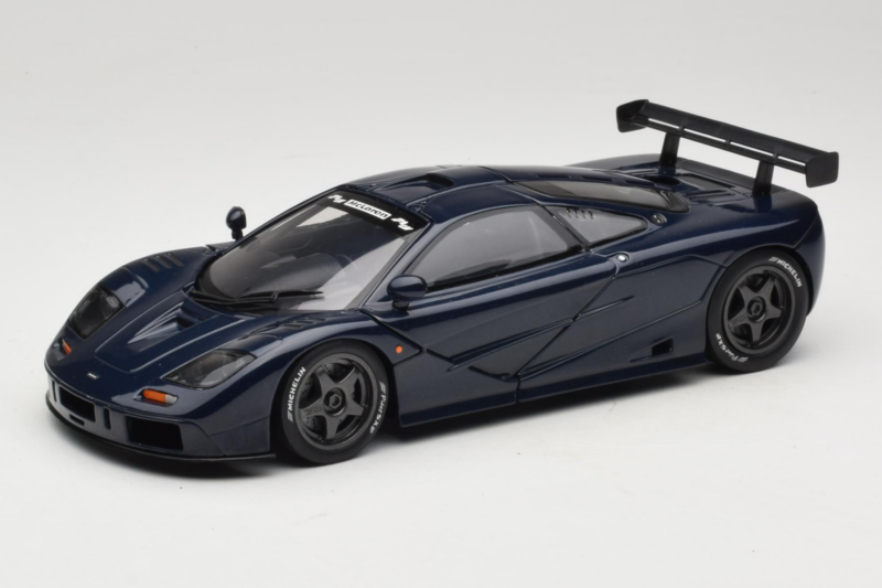 McLaren F1 GTR Le Mans Edition Lila UT Models 1:18 MCLAREN001 Metall