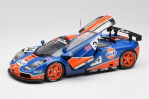 McLaren F1 GTR #34 Gulf Racing 1996 UT Models 1:18 39621 Metall — bild 2 av 8