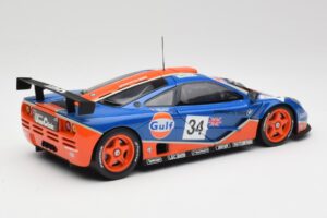 McLaren F1 GTR #34 Gulf Racing 1996 UT Models 1:18 39621 Metall — bild 3 av 8