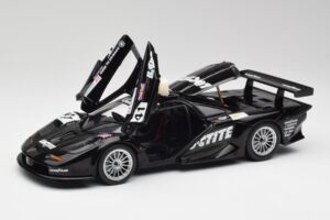 McLaren F1 GTR #41 T. Büscher / R. Gounon 1997 UT Models 1:18 26011 Metall — bild 2 av 8