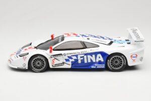 McLaren F1 GTR #8 Team BMW J-J. Lehto / S. Soper FIA GT Championship 1997 UT Models 1:18 39710 Metall — bild 4 av 8