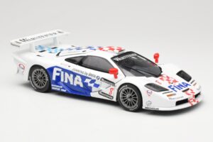 McLaren F1 GTR #8 Team BMW J-J. Lehto / S. Soper FIA GT Championship 1997 UT Models 1:18 39710 Metall — bild 6 av 8