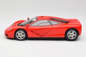 McLaren F1 Magma Röd Minichamps 1:18 530133422 Metall — bild 4 av 8