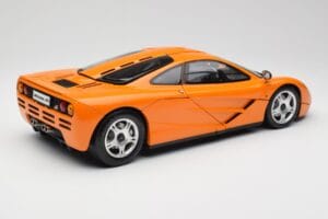 McLaren F1 Orange Minichamps 1:12 530133131 Metall — bild 3 av 9
