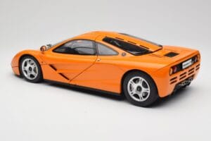 McLaren F1 Orange Minichamps 1:12 530133131 Metall — bild 8 av 9