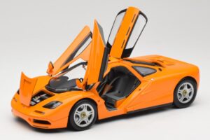McLaren F1 Orange Minichamps 1:18 530133421 Metall — bild 2 av 8