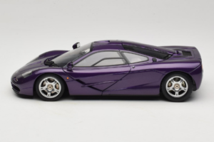 McLaren F1 Lila LCD 1:18 LCD18014-PU Metall — bild 4 av 8