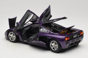 McLaren F1 Lila LCD 1:18 LCD18014-PU Metall — bild 5 av 8