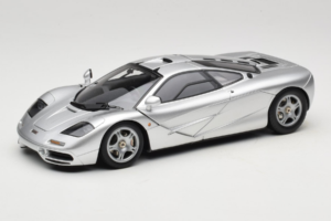 McLaren F1 Silver LCD 1:18 LCD18014-SI Metall