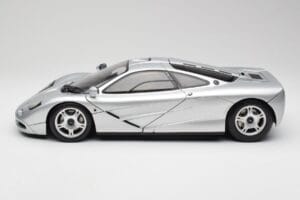 McLaren F1 Silver Minichamps 1:12 530133129 Metall — bild 4 av 8