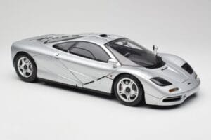 McLaren F1 Silver Minichamps 1:12 530133129 Metall — bild 6 av 8