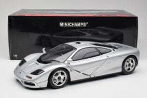 McLaren F1 Silver Minichamps 1:12 530133129 Metall — bild 8 av 8
