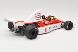 McLaren M23 Ford #1 E. Fittipaldi F1 1975 Minichamps 1:18 530751801 Metall — bild 3 av 9