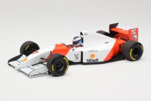 McLaren Ford MP4/8 #7 M. Hakkinen 1993 Minichamps 1:18 530931837 Metall