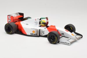 McLaren MP4/8 Ford #8 A. Senna Winner Australian GP 1993 Minichamps 1:18 540933838 Metall — bild 5 av 7