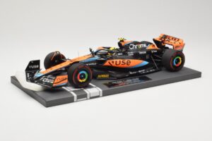 McLaren MCL60 #4 L. Norris F1 2023 Minichamps 1:18 537231804 Metall — bild 2 av 6