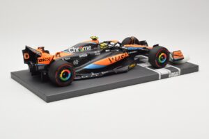 McLaren MCL60 #4 L. Norris F1 2023 Minichamps 1:18 537231804 Metall — bild 3 av 6