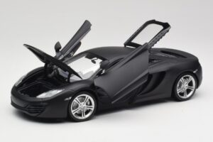 McLaren MP4-12C Matt Satellite Grå Minichamps 1:18 110133024 Metall — bild 2 av 8