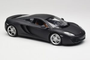 McLaren MP4-12C Matt Satellite Grå Minichamps 1:18 110133024 Metall — bild 6 av 8