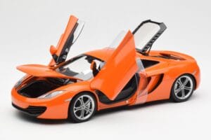 McLaren MP4-12C Orange AUTOart 1:18 76006 Metall — bild 2 av 8