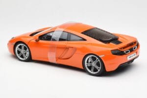 McLaren MP4-12C Orange AUTOart 1:18 76006 Metall — bild 7 av 8