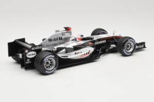 McLaren MP4-20 Mercedes #9 K. Raikkonen F1 2005 Minichamps 1:18 B66962337 Metall — bild 2 av 6