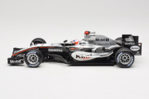 McLaren MP4-20 Mercedes #9 K. Raikkonen F1 2005 Minichamps 1:18 B66962337 Metall — bild 3 av 6