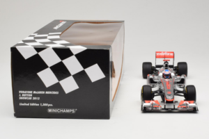 McLaren MP4-27 Mercedes #3 J. Button Vodafone McLaren Showcar F1 2012 Minichamps 1:18 530121873 Metall — bild 7 av 7