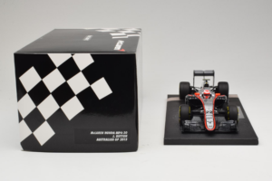 McLaren MP4-30 Honda #22 J. Button McLaren Honda F1 Team Australian Grand Prix 2015 Minichamps 1:18 537151822 Metall — bild 6 av 7
