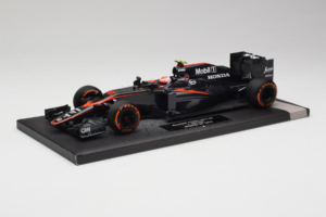 McLaren MP4-30 Honda #22 J. Button McLaren Honda F1 Team Spanish Grand Prix 2015 Minichamps 1:18 537151122 Metall — bild 2 av 7