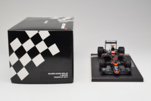 McLaren MP4-30 Honda #22 J. Button McLaren Honda F1 Team Spanish Grand Prix 2015 Minichamps 1:18 537151122 Metall — bild 6 av 7