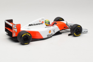 McLaren MP4/8 Ford #8 A. Senna Marlboro McLaren 1993 Minichamps 1:18 540931808 Metall — bild 2 av 7