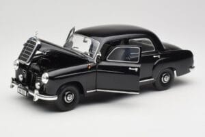 Mercedes 180 W120 Ponton Svart Revell 1:18 08973 Metall — bild 2 av 8