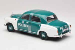 Mercedes 180 Ponton Polizei Revell 1:18 8863 Metall — bild 5 av 6