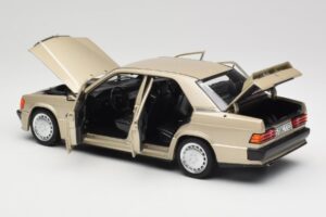 Mercedes 190E W201 2.3-16 Smoke Silver Metallic Norev 1:18 183831 Metall — bild 5 av 8