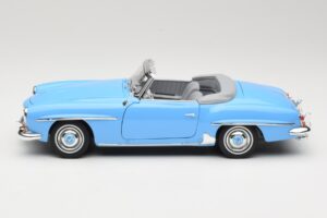 Mercedes 190 SL W121 Ljusblå Norev 1:18 183400 Metall — bild 4 av 8