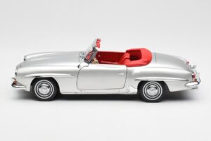 Mercedes 190 SL W121 Silver Norev 1:18 B660640604 Metall — bild 4 av 8