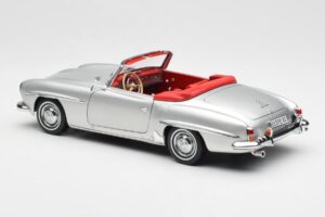Mercedes 190 SL W121 Silver Norev 1:18 B660640604 Metall — bild 7 av 8