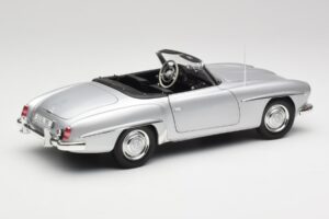 Mercedes 190 SL W121 Silver Grå Minichamps 1:18 100037031 Metall — bild 3 av 8