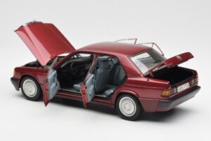 Mercedes 190E W201 2.0 Röd Dealer Edition AUTOart 1:18 B66040383 Metall — bild 5 av 8