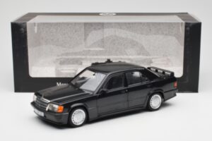 Mercedes 190E 2.3-16 W201 Svart Återförsäljarupplaga Norev 1:18 B66040663 Metall — bild 8 av 8