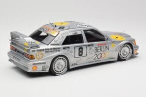 Mercedes 190E 2.5-16 EVO II W201 #8 Zung Fu E. Lohr Guia Race Macau 1992 Minichamps 1:18 155923608 Metall — bild 3 av 6