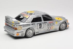 Mercedes 190E 2.5-16 EVO II W201 #9 Zung Fu K. Ludwig Guia Race Macau 1992 Minichamps 1:18 155923609 Metall — bild 3 av 6