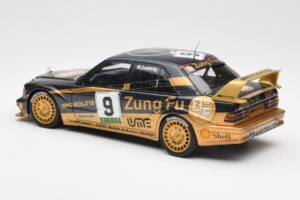 Mercedes 190E 2.5-16 Evo II #9 K. Ludwig Macau GP 3rd Place 1991 AUTOart 1:18 89135 Metall — bild 7 av 8