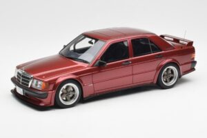 Mercedes 190E 2.5-16 W201 RAUH-Welt Republik Röd Otto 1:18 OT1083 Resin
