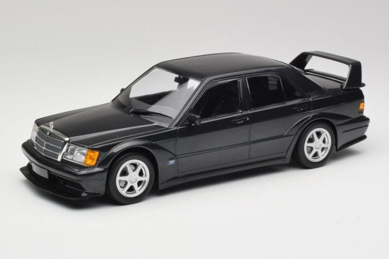 Mercedes 190E W201 2.5-16 EVO 2 Svart Metallic Minichamps 1:18 155036100 Metall