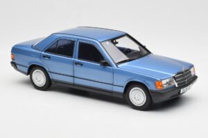 Mercedes 190E W201 Diamond Blå Återförsäljarupplaga Norev 1:18 B66040661 Metall — bild 6 av 8