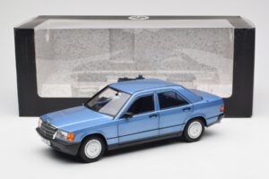Mercedes 190E W201 Diamond Blå Återförsäljarupplaga Norev 1:18 B66040661 Metall — bild 8 av 8